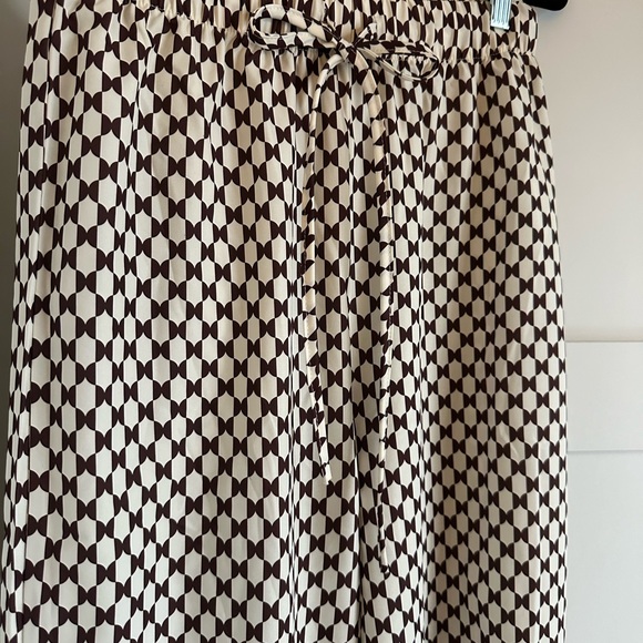 Two piece matching set - Picture 5 of 7